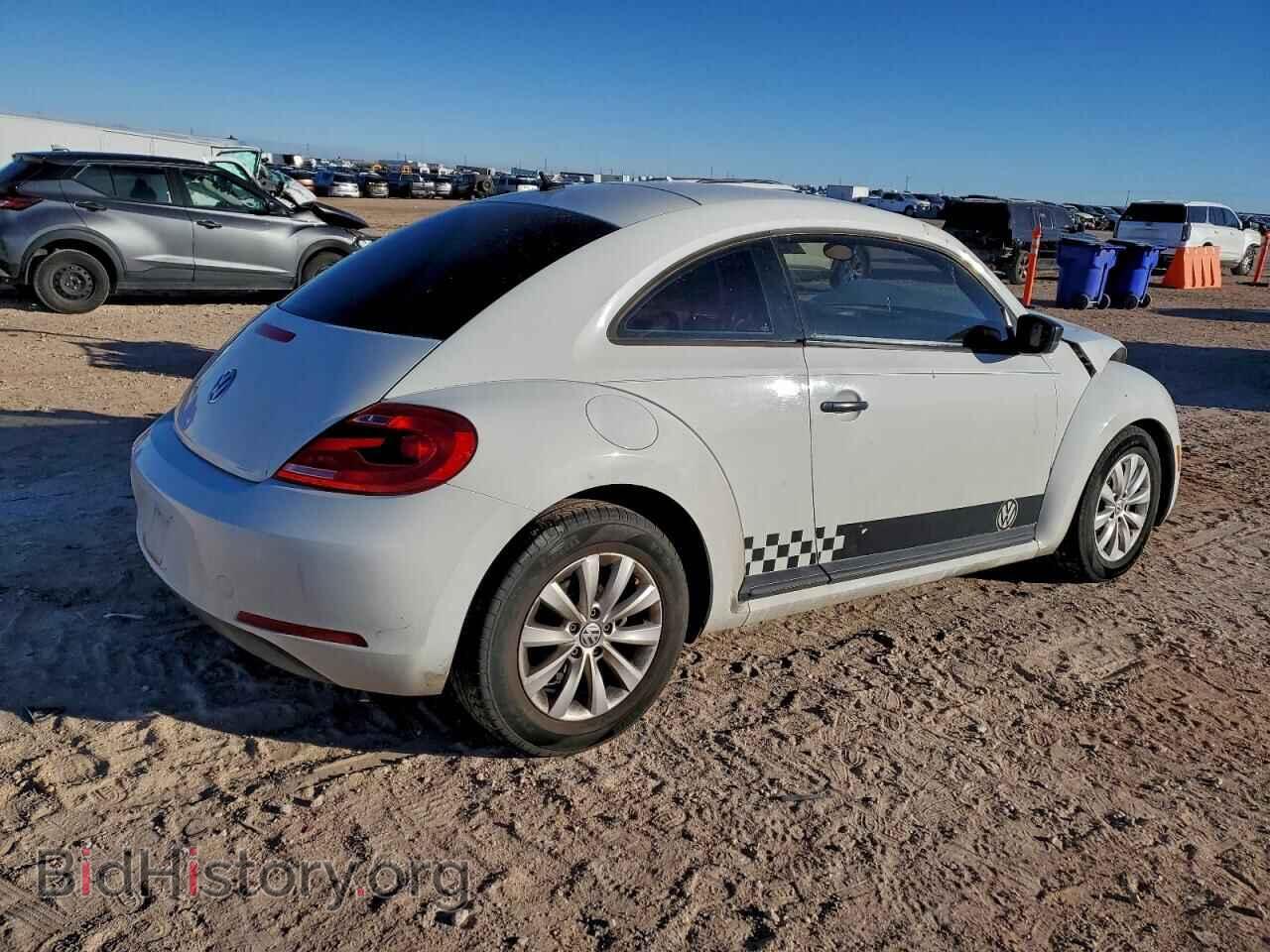 2014 VOLKSWAGEN BEETLE - VIN: 3VWF17AT1EM646528 - Фото 3