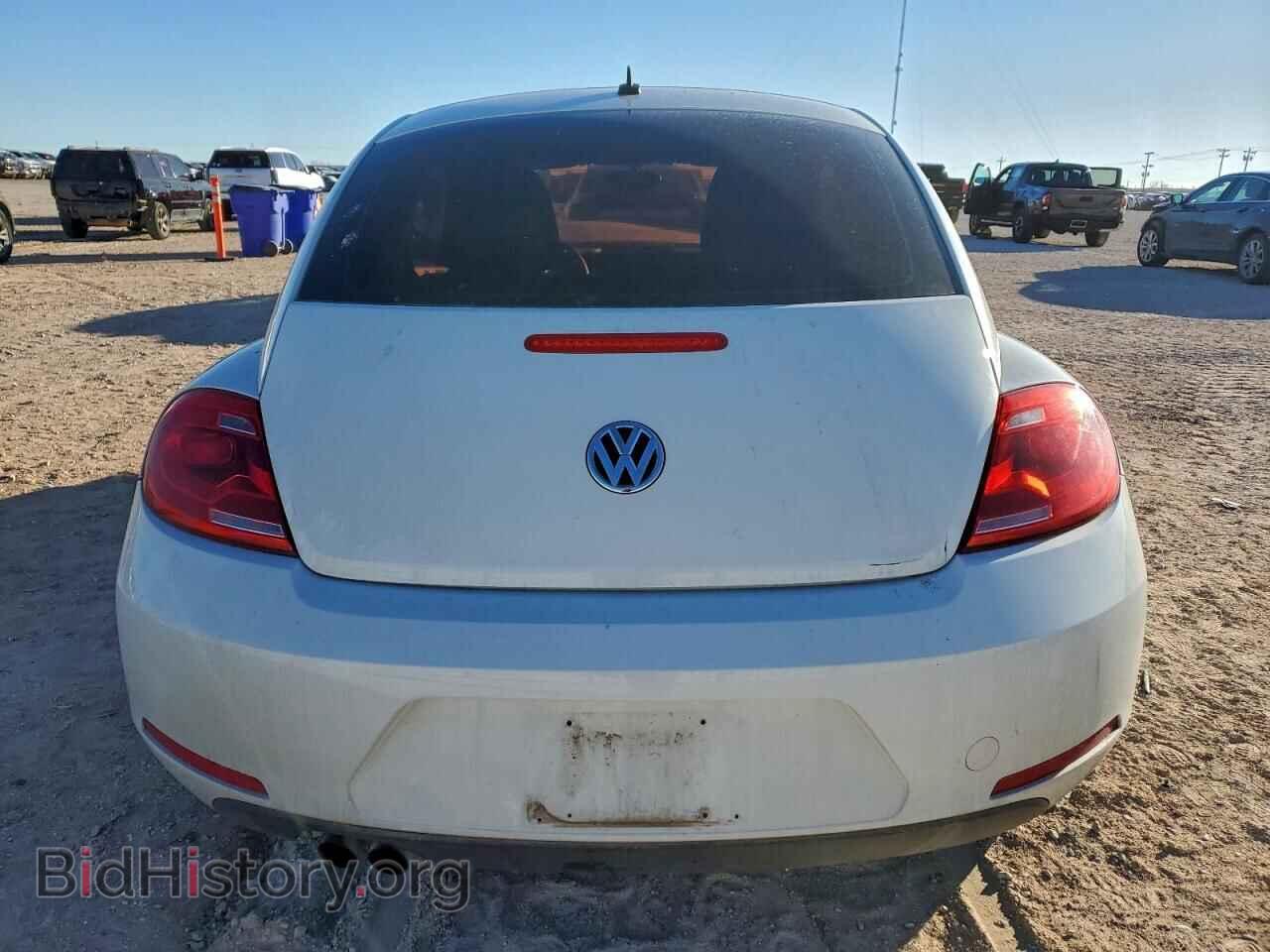 2014 VOLKSWAGEN BEETLE - VIN: 3VWF17AT1EM646528 - Фото 6
