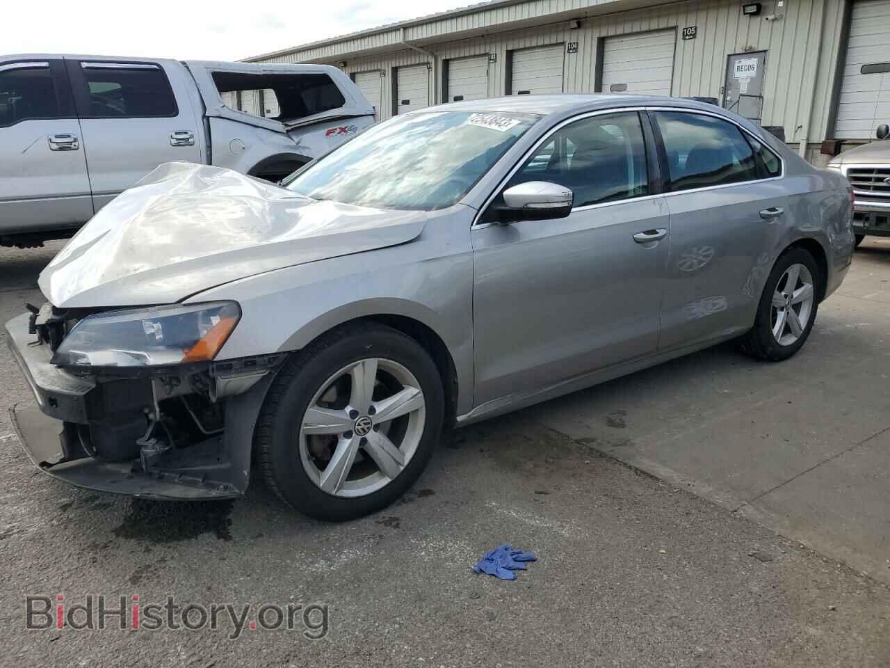 Photo 1VWBH7A33CC016468 - VOLKSWAGEN PASSAT 2012