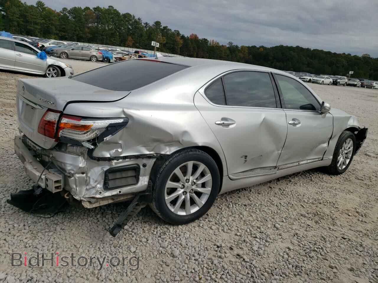 2010 LEXUS LS460 - VIN: JTHDL5EF7A5001104 - Photo 3