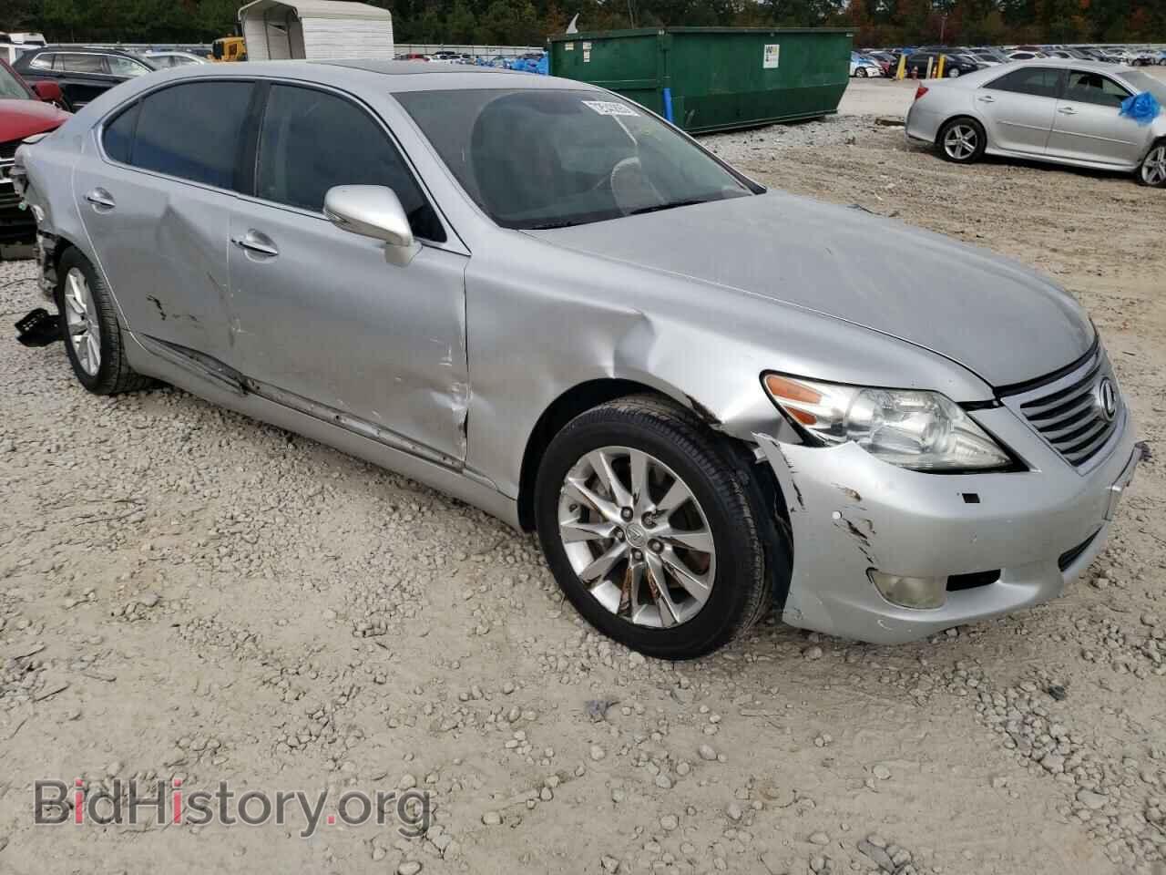 2010 LEXUS LS460 - VIN: JTHDL5EF7A5001104 - Photo 4