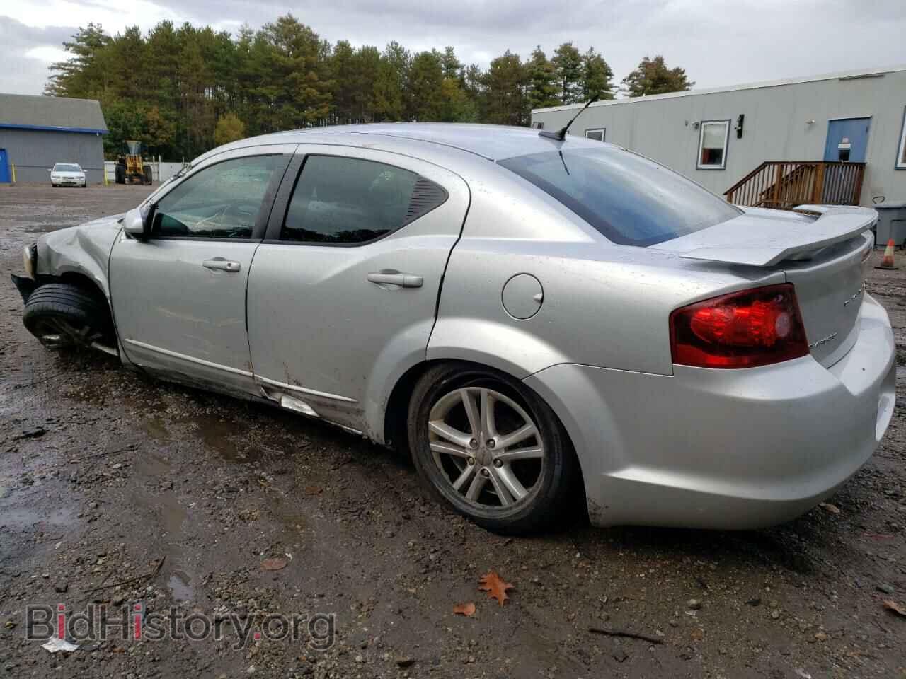 2011 DODGE AVENGER - VIN: 1B3BD1FG2BN587400 - Фото 2