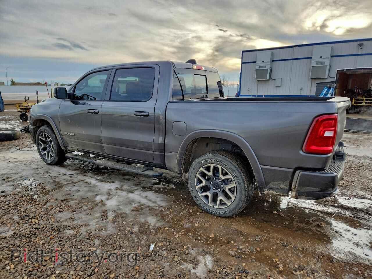 2025 RAM 1500 - VIN: 1C6SRFJP2SN773935 - Фото 2