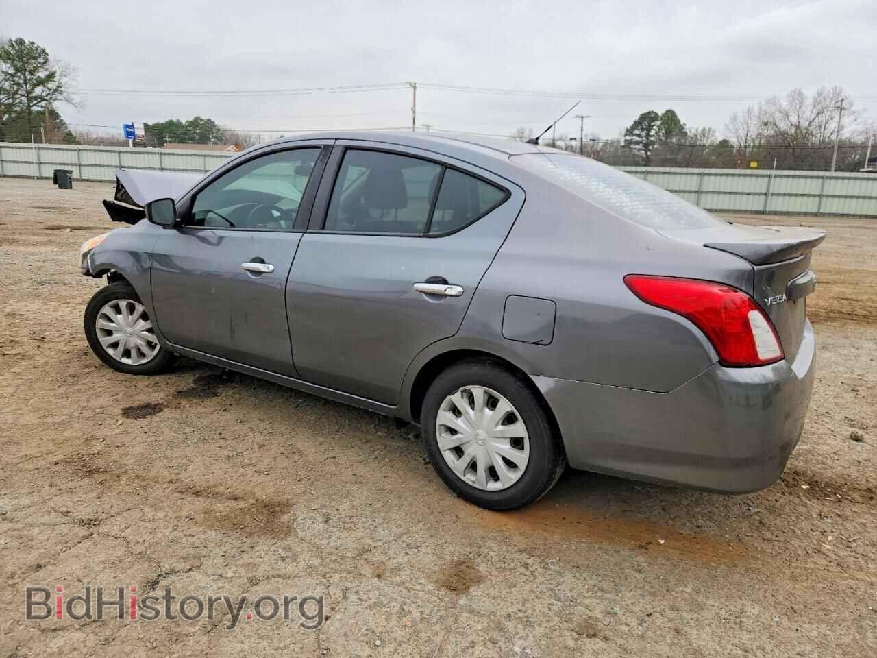 2018 NISSAN VERSA - VIN: 3N1CN7AP0JL864430 - Фото 2