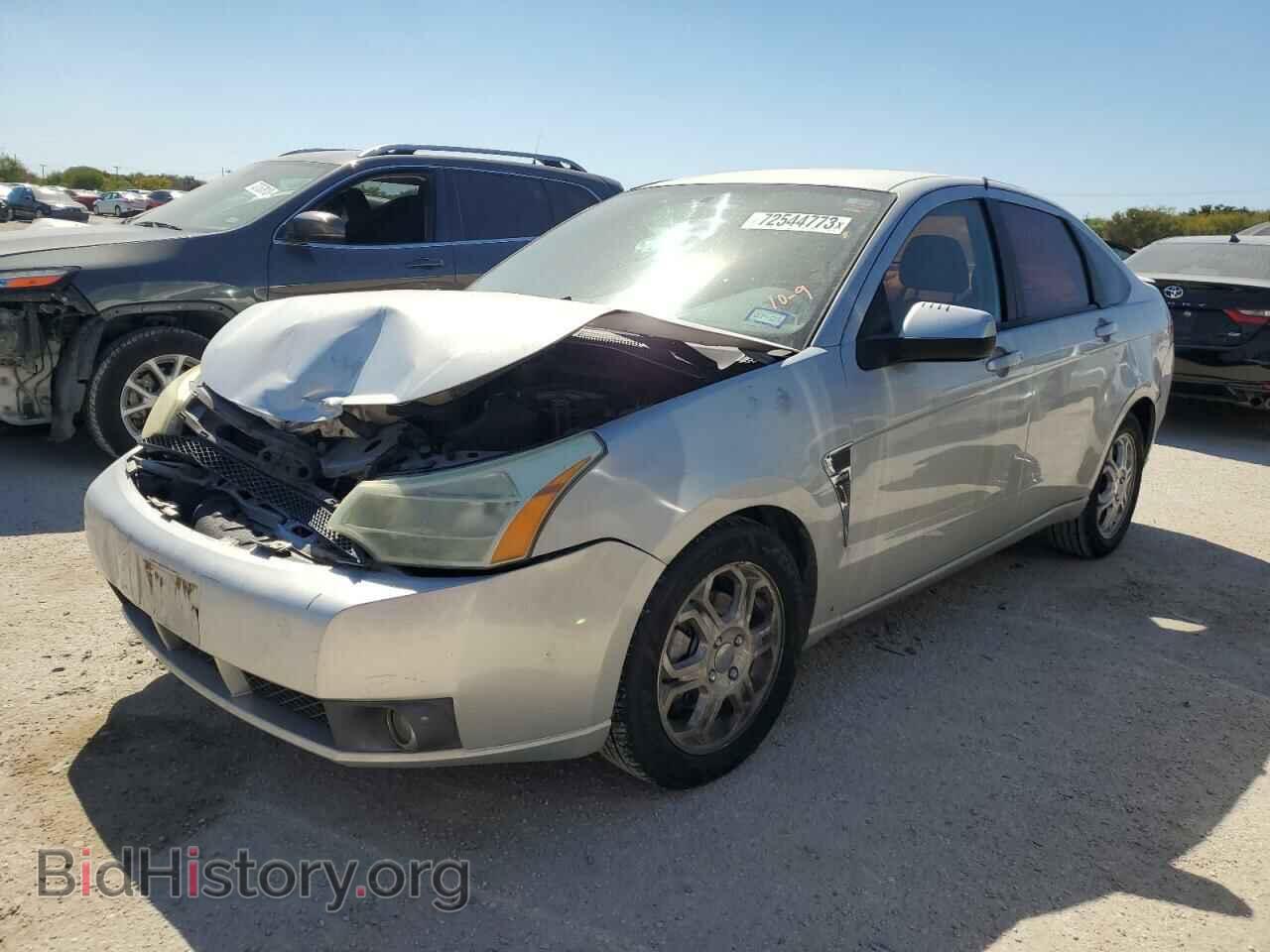 Photo 1FAHP35N48W166539 - FORD FOCUS 2008
