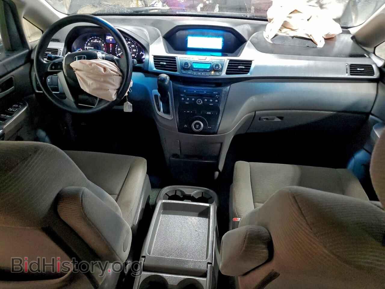 2011 HONDA All Models - VIN: 5FNRL5H40BB100266 - Фото 8