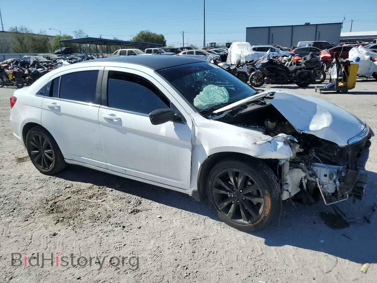 2013 CHRYSLER 200 - VIN: 1C3CCBCGXDN501872 - Фото 4