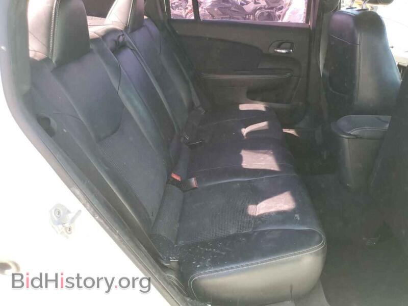 2013 Chrysler 200 (VIN 1C3CCBCGXDN501872) — photo 10 of 13