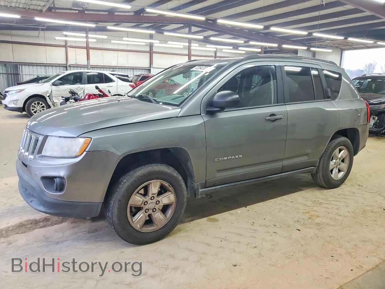 Photo 1C4NJCBA2DD168599 - JEEP COMPASS 2013