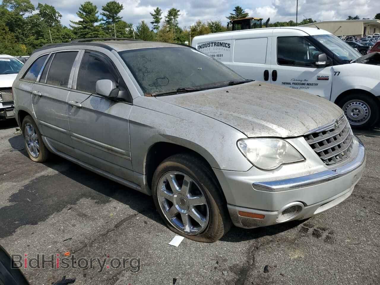 2017 CHRYSLER All Models - VIN: 2A8GF78X17R211420 - Фото 4