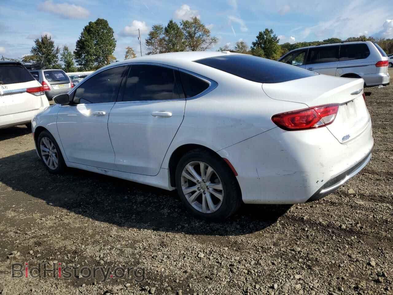 2015 CHRYSLER 200 - VIN: 1C3CCCAB2FN745130 - Фото 2