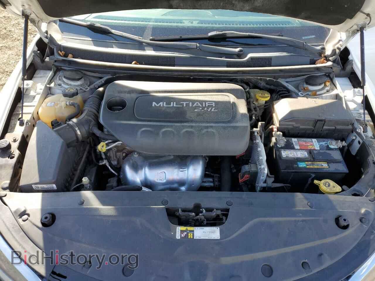 2015 CHRYSLER 200 - VIN: 1C3CCCAB2FN745130 - Фото 11