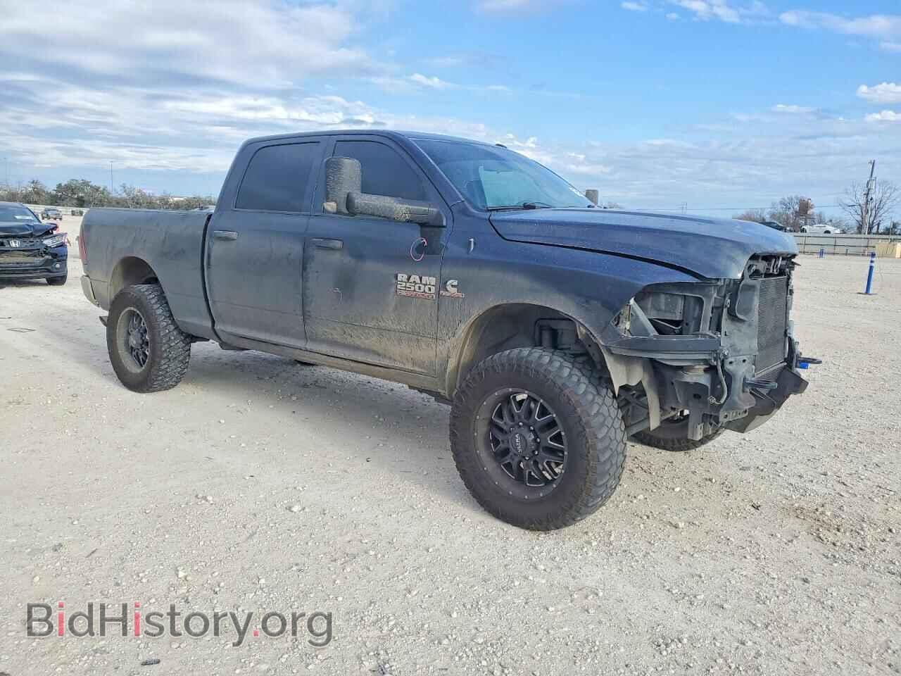 2017 RAM All Models - VIN: 3C6UR5CL6HG694394 - Photo 4