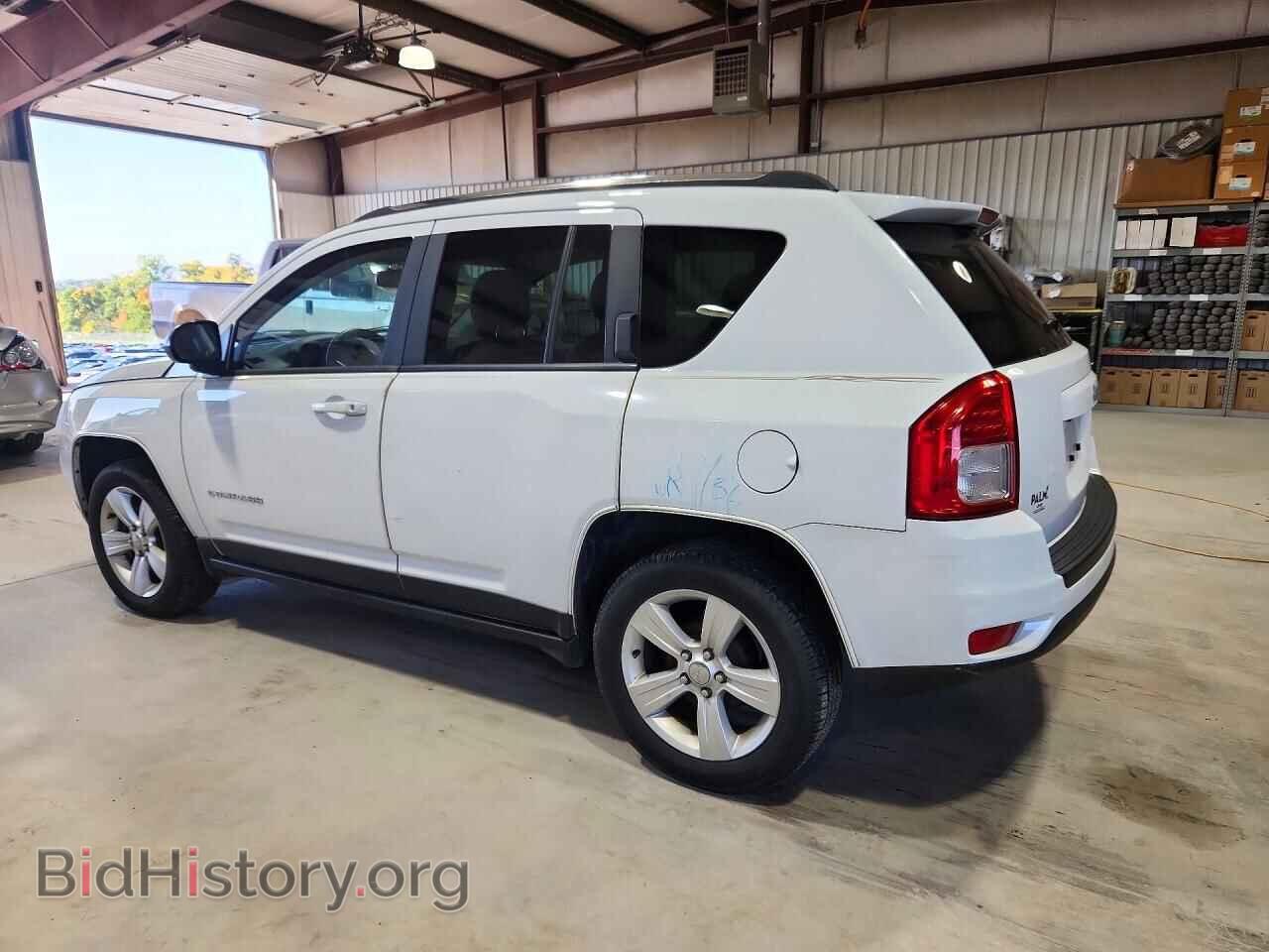 2013 JEEP COMPASS - VIN: 1C4NJCBB6DD283425 - Photo 2