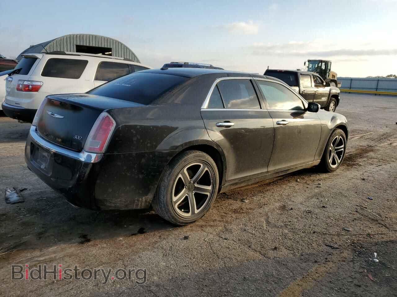 2011 CHRYSLER 300 - VIN: 2C3CA5CG4BH533486 - Фото 3