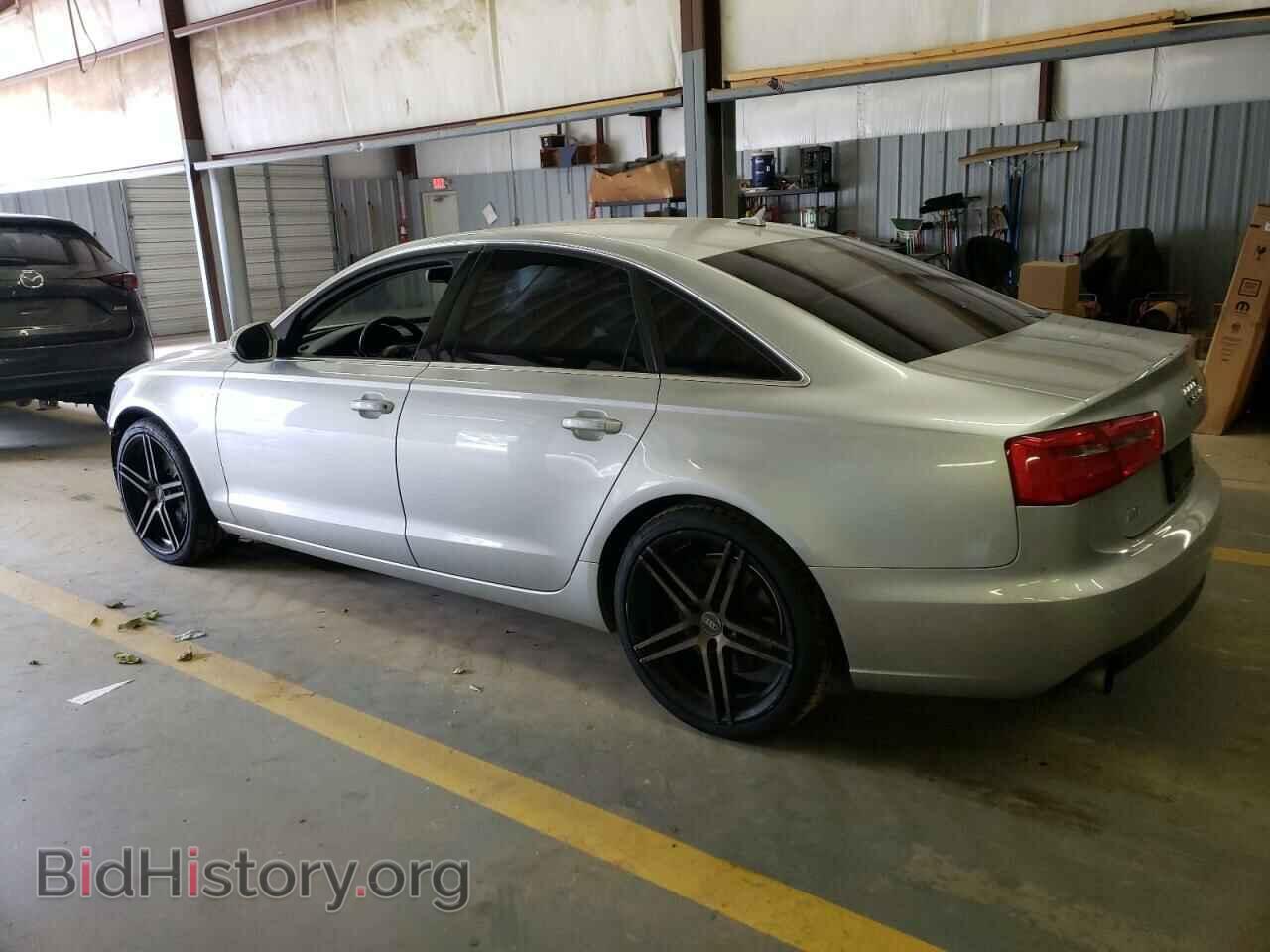 2012 AUDI A6 - VIN: WAUBGBFC0CN012266 - Фото 2