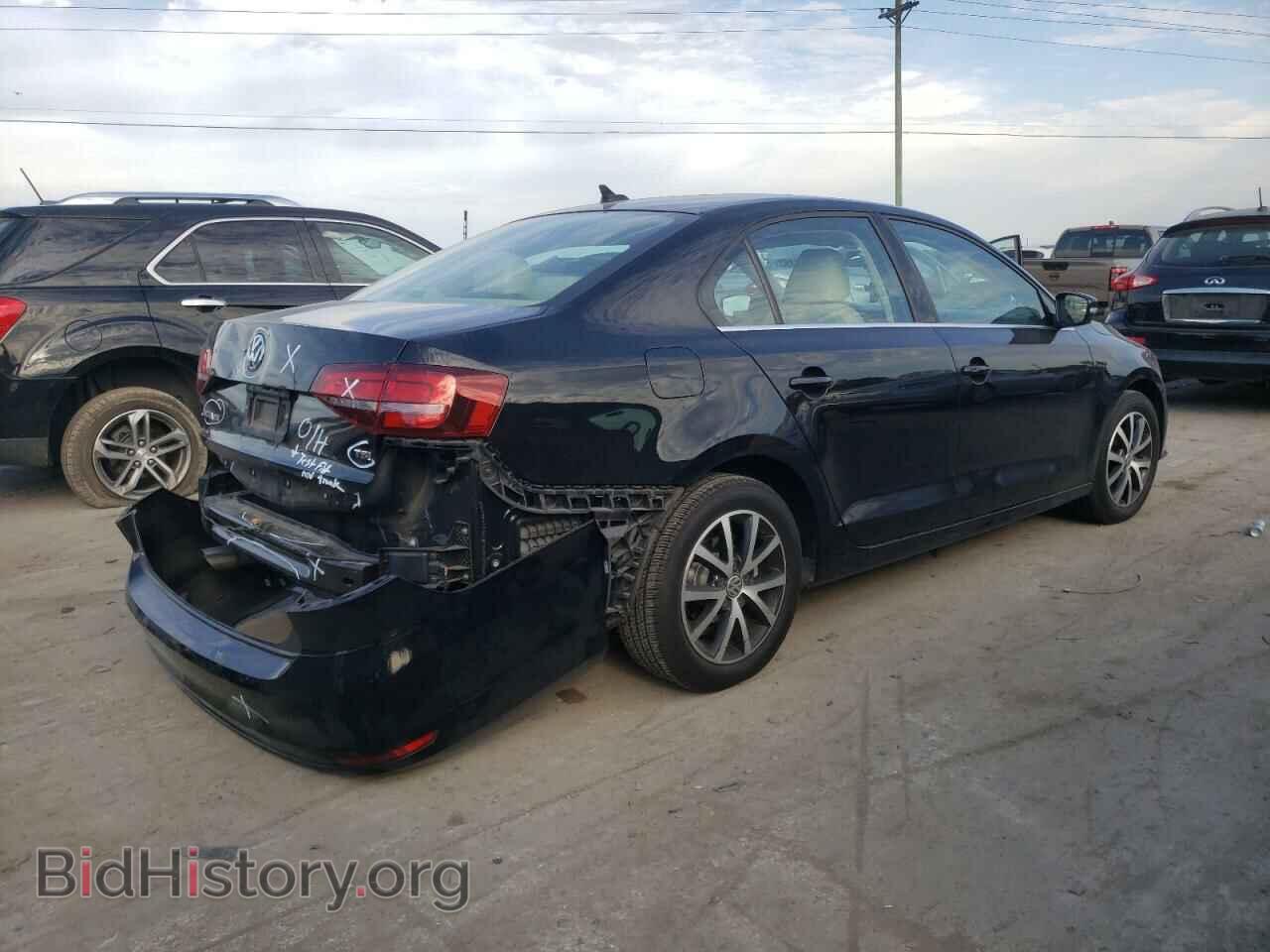 2017 VOLKSWAGEN JETTA - VIN: 3VWDB7AJ6HM294943 - Фото 3