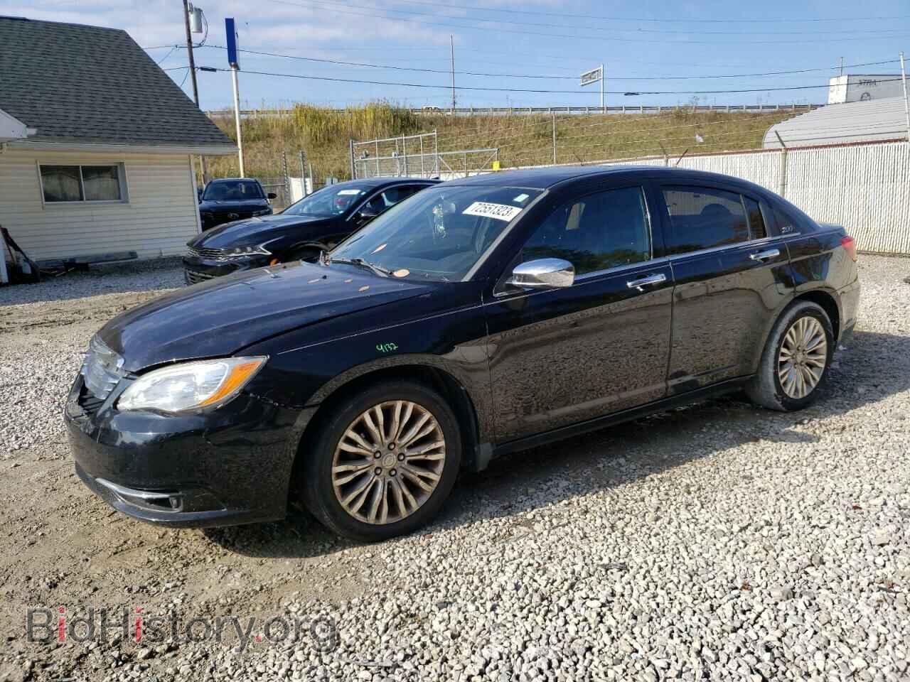 Photo 1C3BC2FG3BN551226 - CHRYSLER 200 2011