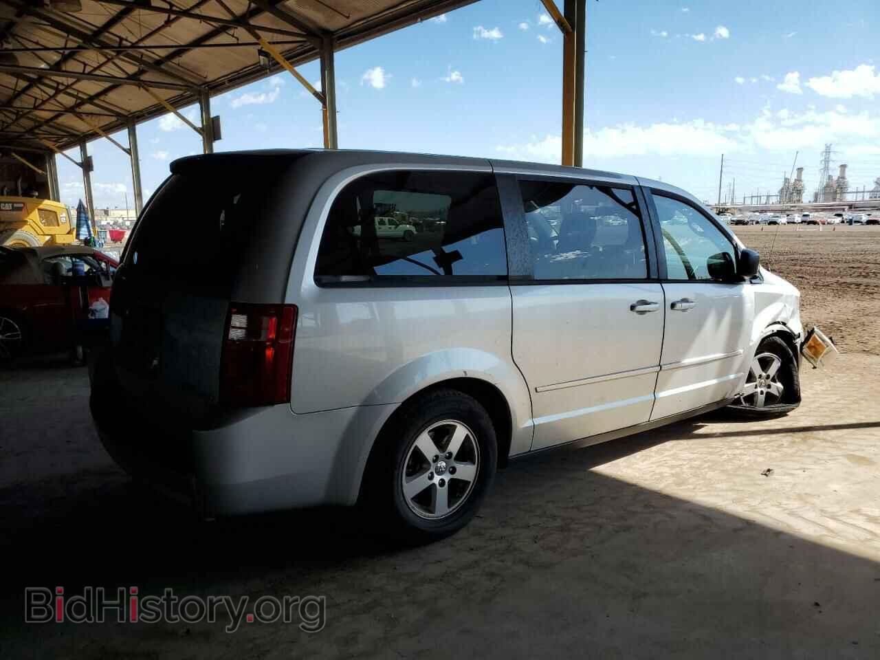 2010 DODGE CARAVAN - VIN: 2D4RN4DE8AR203475 - Photo 3