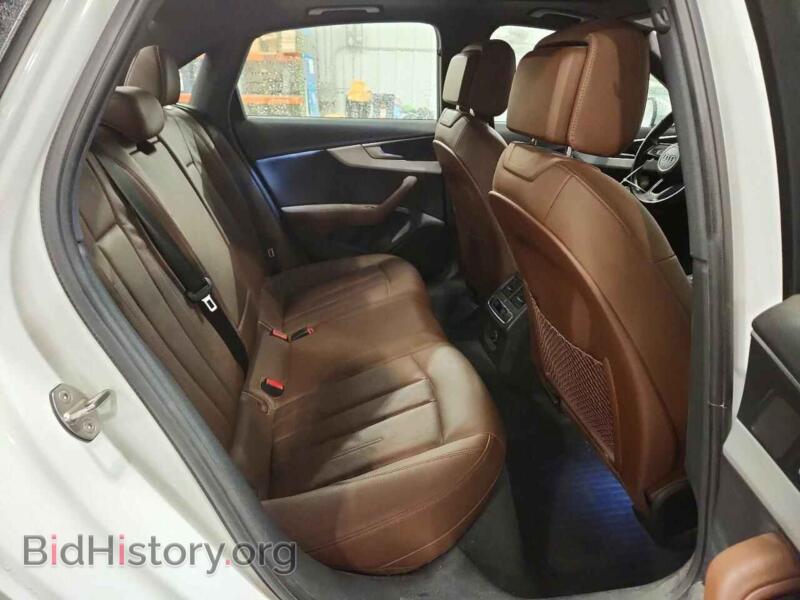2017 Audi A4 (VIN WAUANAF45HN043976) — photo 10 of 12