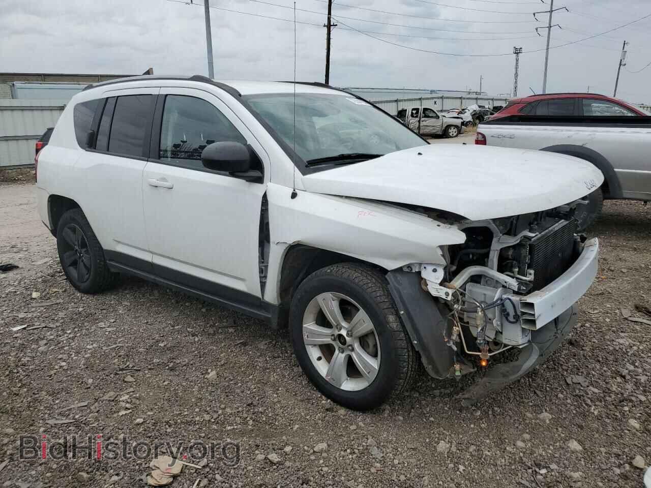 2017 JEEP COMPASS - VIN: 1C4NJDBB4HD154384 - Фото 4