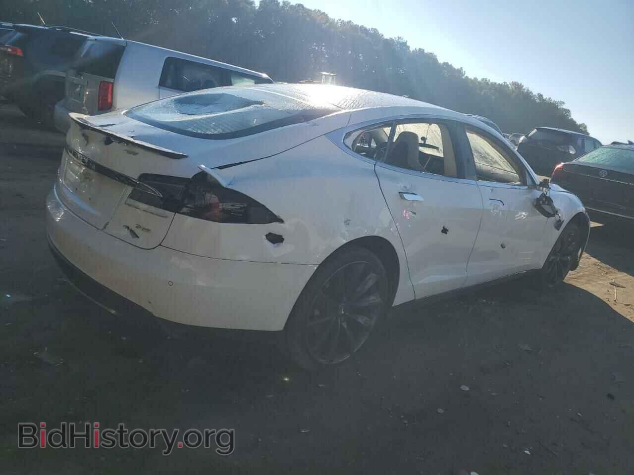 2013 TESLA MODEL S - VIN: 5YJSA1CP6DFP26943 - Фото 3