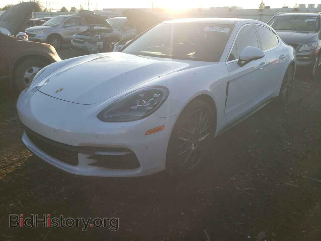 Фотография WP0AB2A79JL136004 - PORSCHE PANAMERA 2018