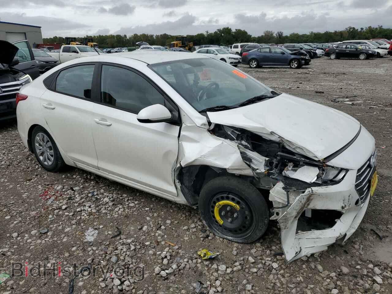 2019 HYUNDAI ACCENT - VIN: 3KPC24A3XKE080201 - Фото 4
