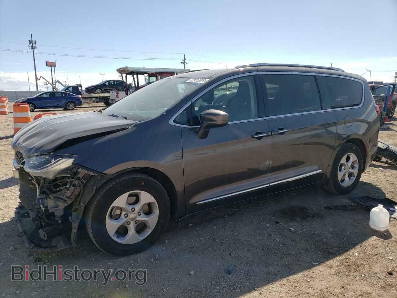 Фотография 2C4RC1EG8HR570629 - CHRYSLER PACIFICA 2017