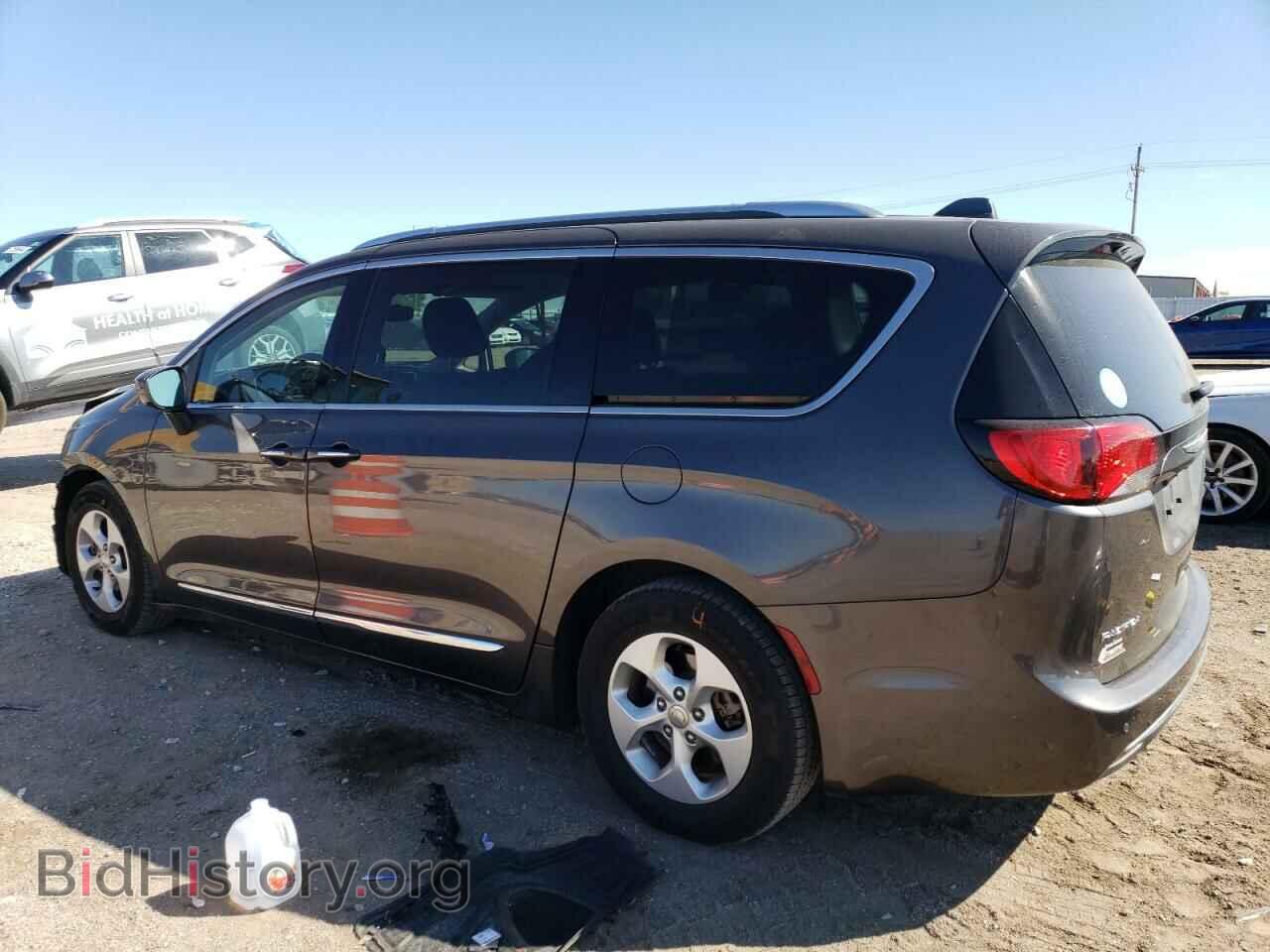 2017 CHRYSLER PACIFICA - VIN: 2C4RC1EG8HR570629 - Фото 2