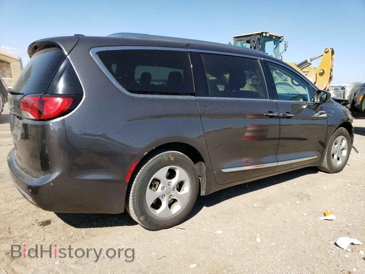 2017 CHRYSLER PACIFICA - VIN: 2C4RC1EG8HR570629 - Фото 3