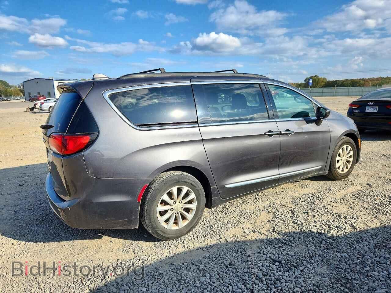 2017 CHRYSLER PACIFICA - VIN: 2C4RC1BG9HR613380 - Фото 3