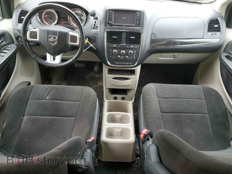 2013 Dodge CARAVAN (VIN 2C4RDGBG5DR584924) — photo 8 of 13