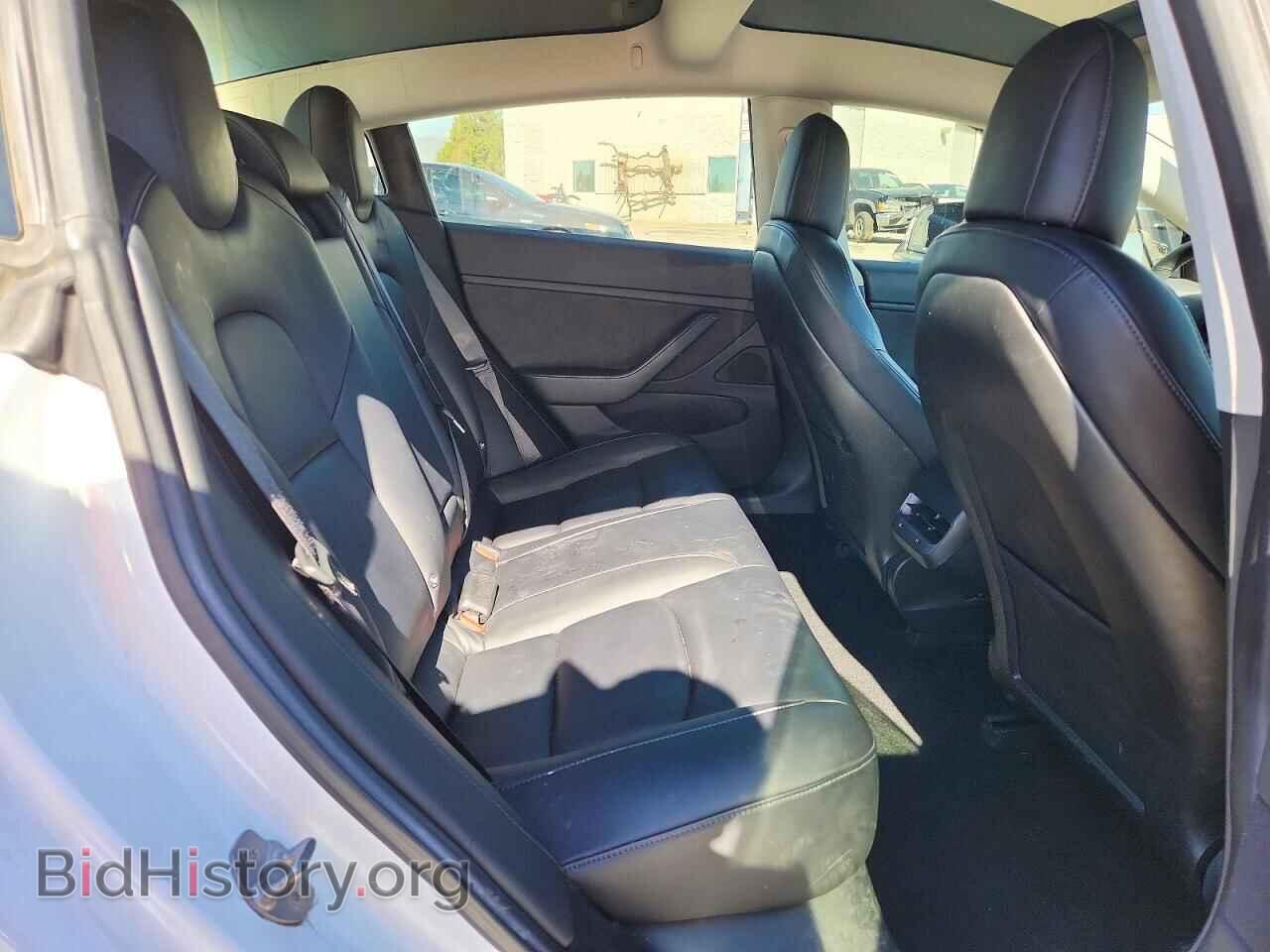 2018 Tesla MODEL 3 (VIN 5YJ3E1EA3JF017271) — photo 10 of 14