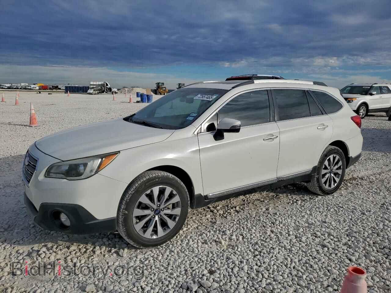 Photo 4S4BSATC2H3226187 - SUBARU OUTBACK 2017