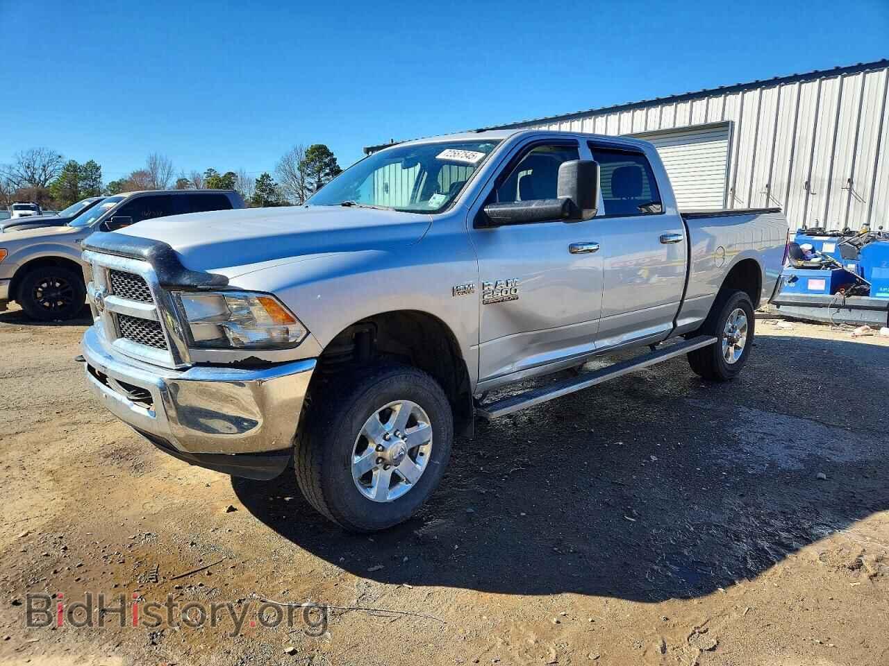Photo 3C6UR5CJ2HG561873 - RAM All Models 2017