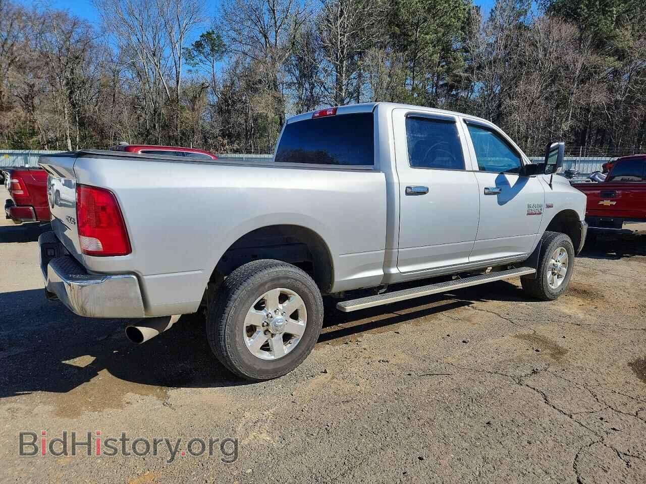 2017 RAM All Models - VIN: 3C6UR5CJ2HG561873 - Фото 3