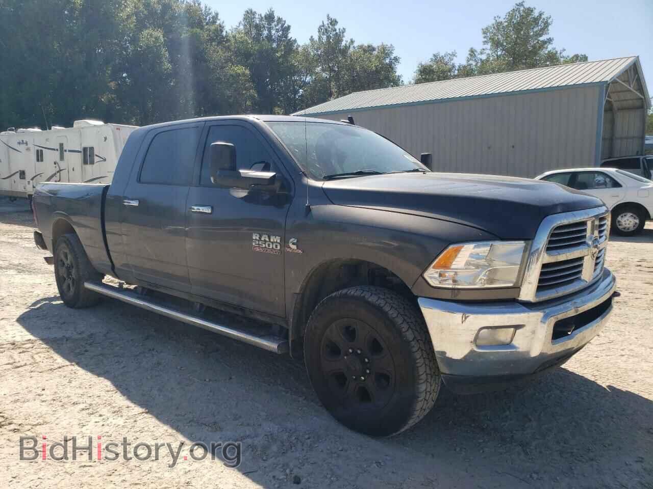 2017 RAM All Models - VIN: 3C6UR5ML8HG558816 - Photo 4