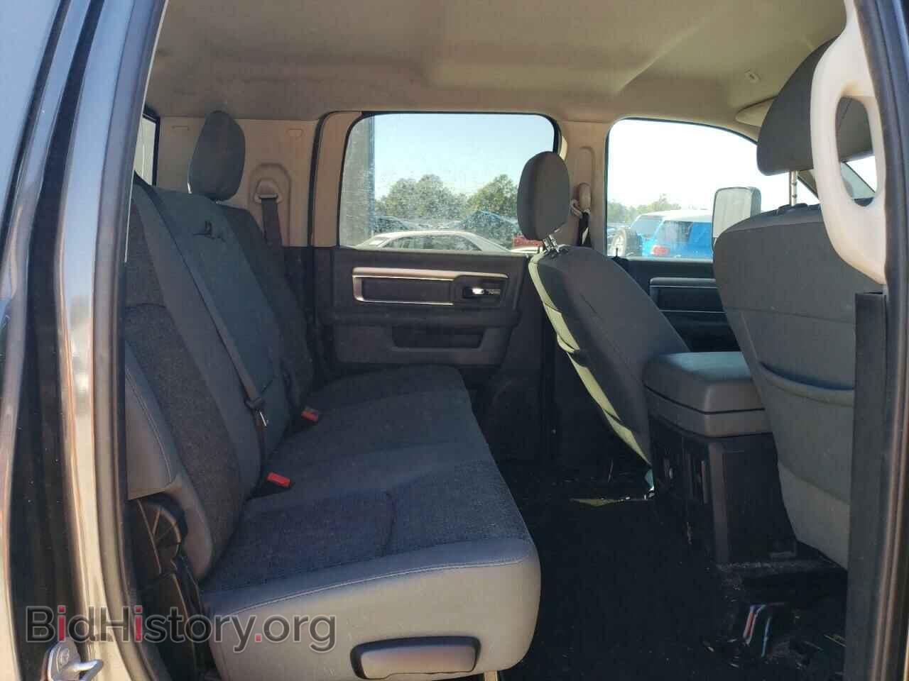 2017 RAM All Models - VIN: 3C6UR5ML8HG558816 - Photo 10