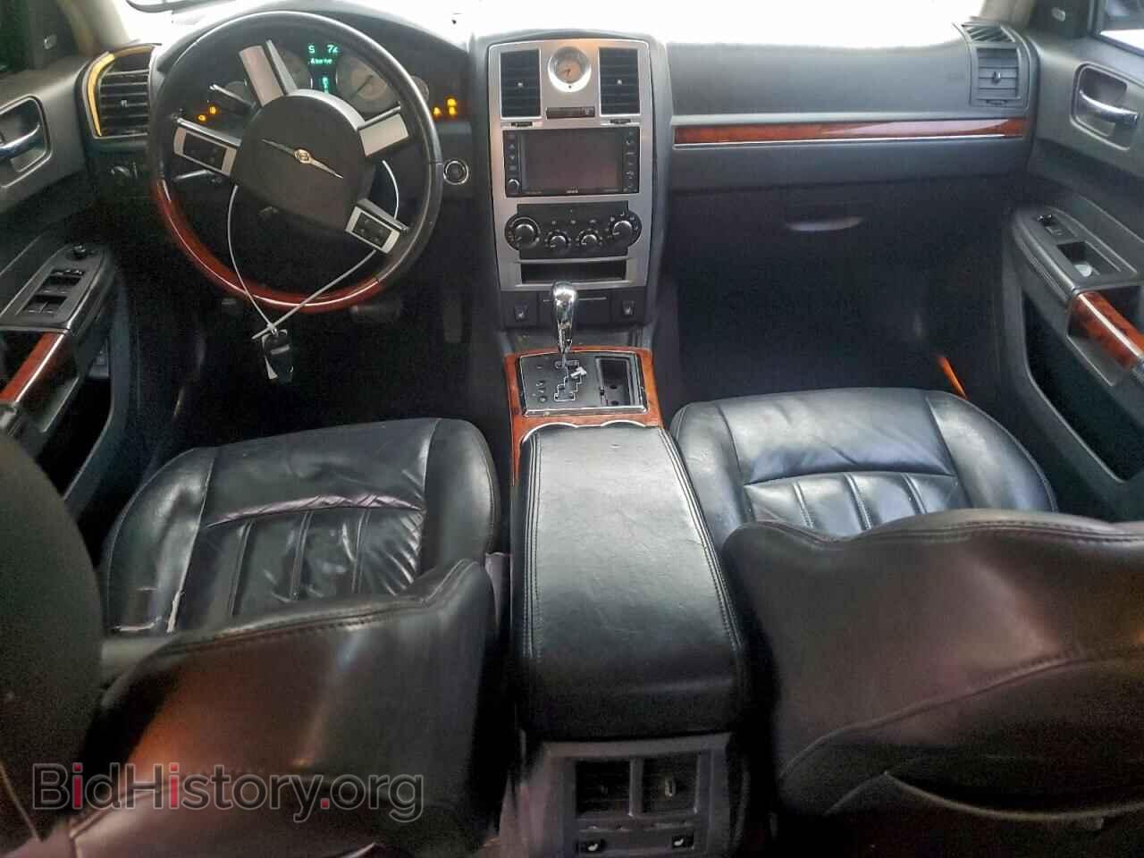 2010 CHRYSLER 300 - VIN: 2C3CA6CT4AH126365 - Фото 8