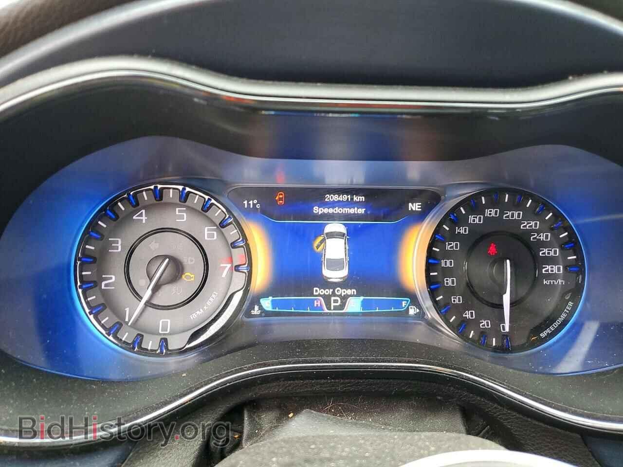 2015 CHRYSLER 200 - VIN: 1C3CCCBG6FN694113 - Photo 9