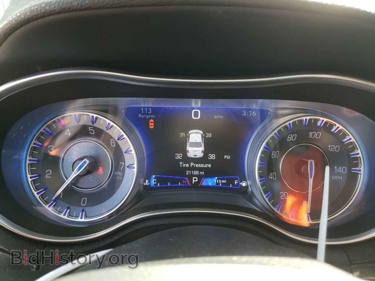 2021 CHRYSLER 300 - VIN: 2C3CCAAG2MH683427 - Фото 9