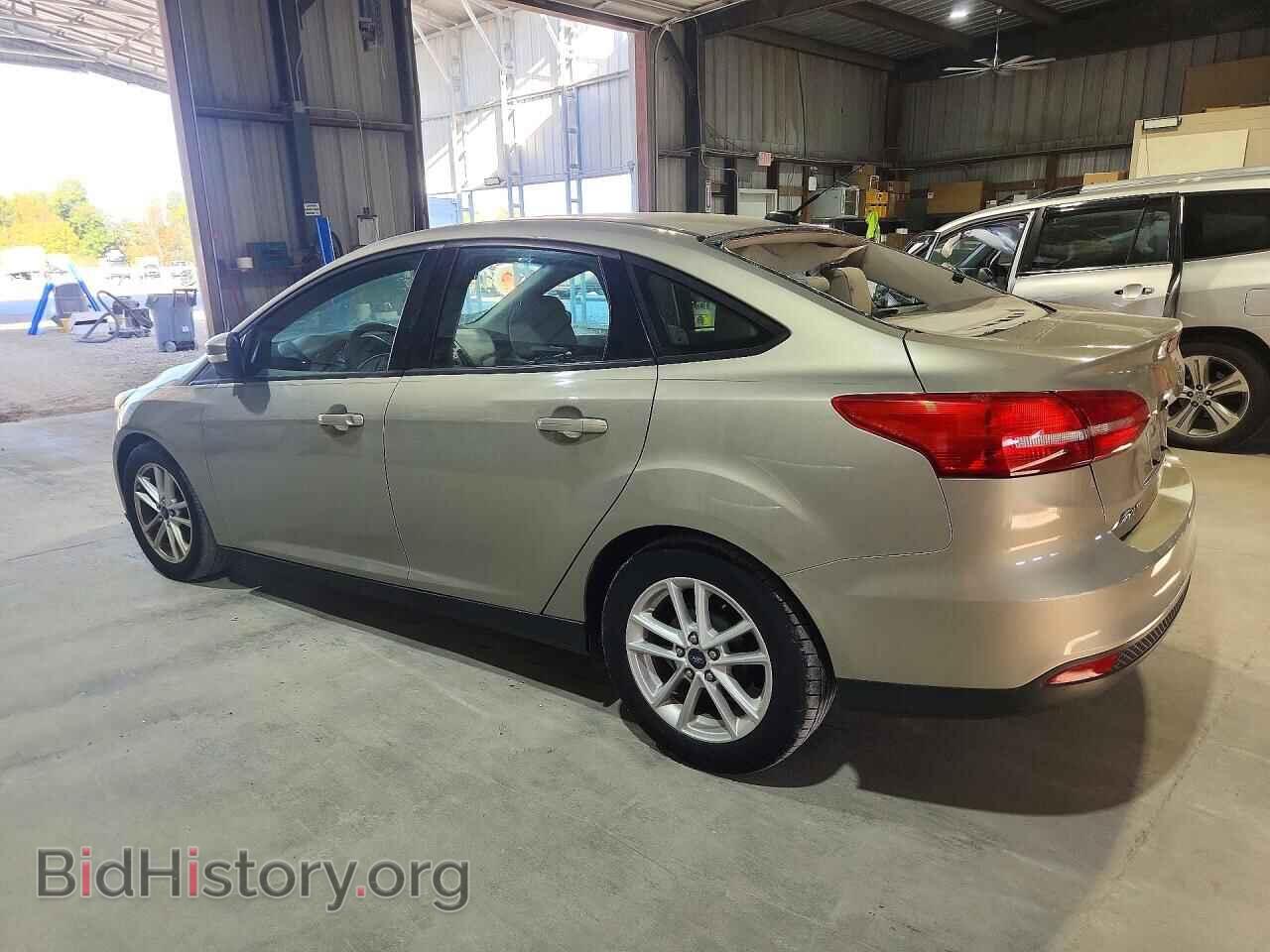 2015 FORD FOCUS - VIN: 1FADP3F29FL231242 - Photo 2