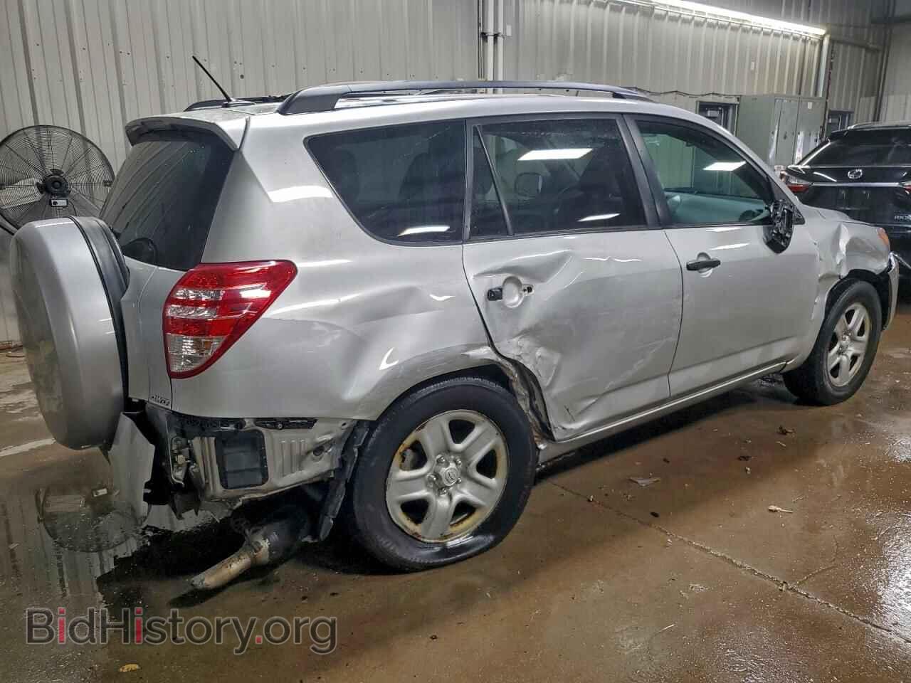 2011 TOYOTA RAV4 - VIN: 2T3BF4DV5BW167389 - Фото 3