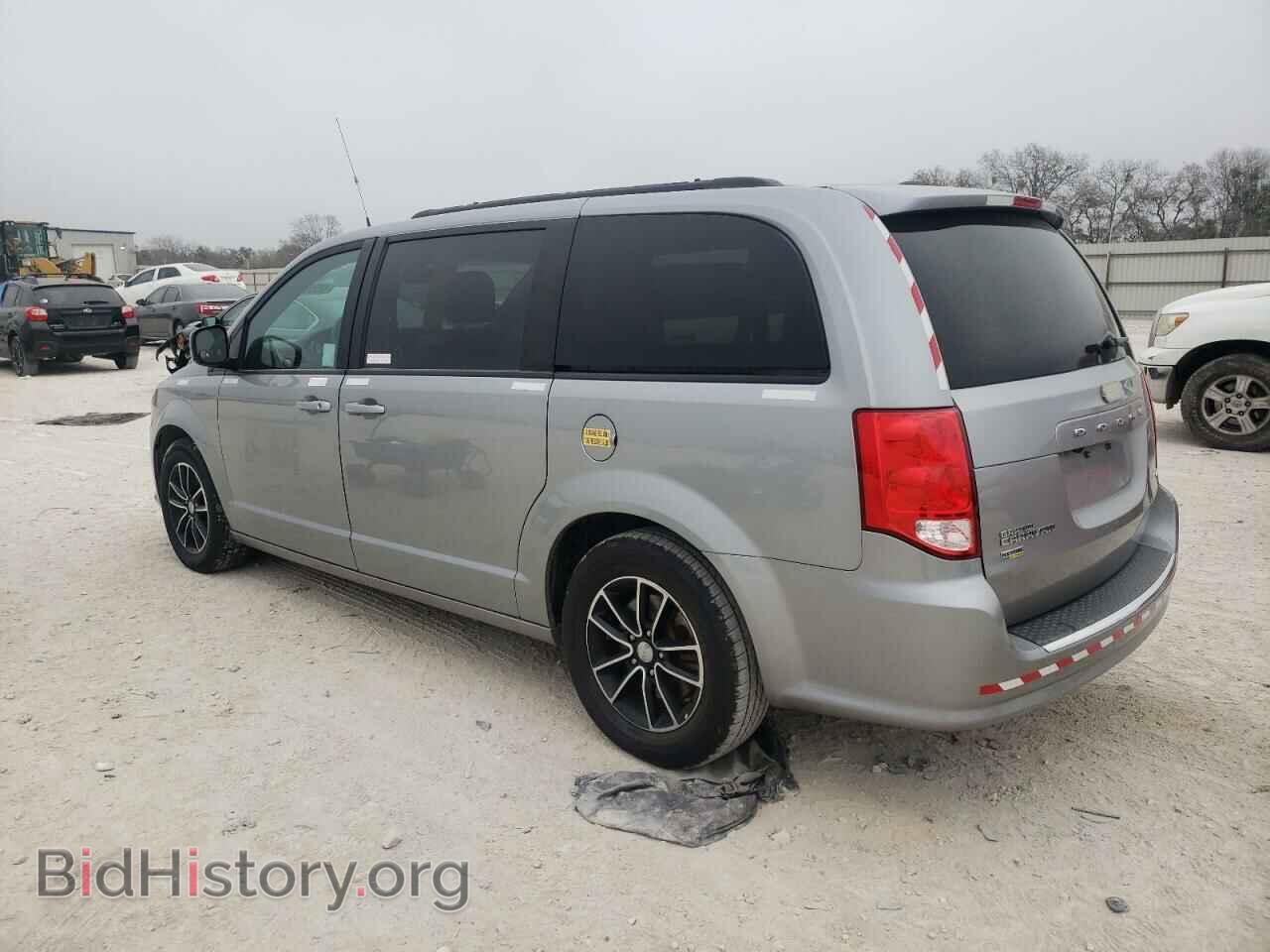 2018 DODGE CARAVAN - VIN: 2C4RDGEG4JR360146 - Фото 2