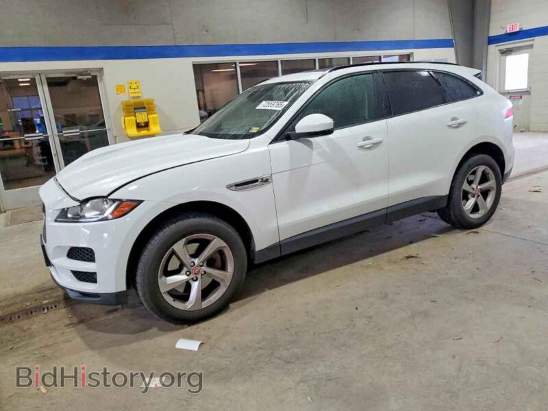 2017 Jaguar F-PACE Premium (VIN SADCJ2BVXHA889799) — photo 1 of 15, Copart, damage: front end