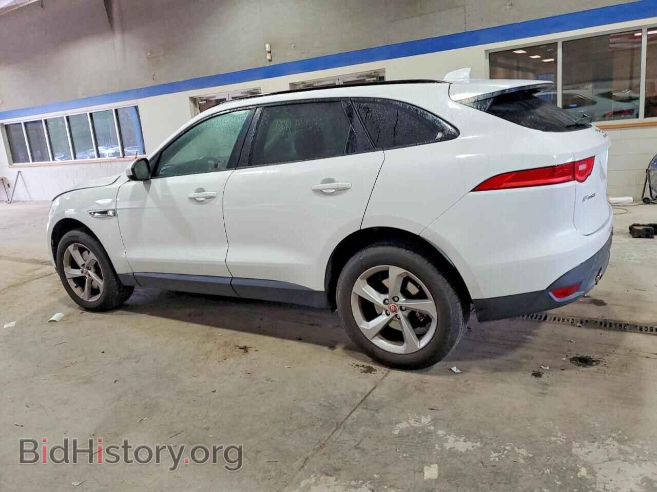 2017 JAGUAR F-PACE - VIN: SADCJ2BVXHA889799 - Фото 2