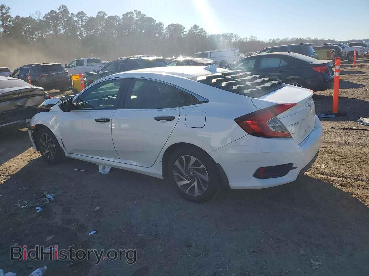 2018 HONDA CIVIC - VIN: 19XFC2F74JE038003 - Фото 2