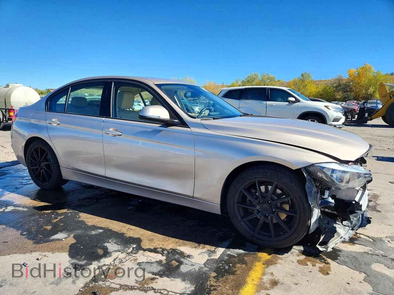 2013 BMW 3 SERIES - VIN: WBA3A5C58DF358543 - Photo 4