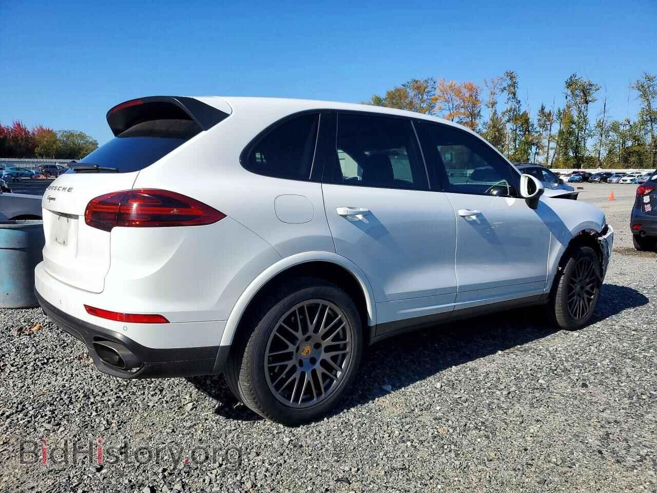 2017 PORSCHE CAYENNE - VIN: WP1AA2A23HKA89834 - Photo 3